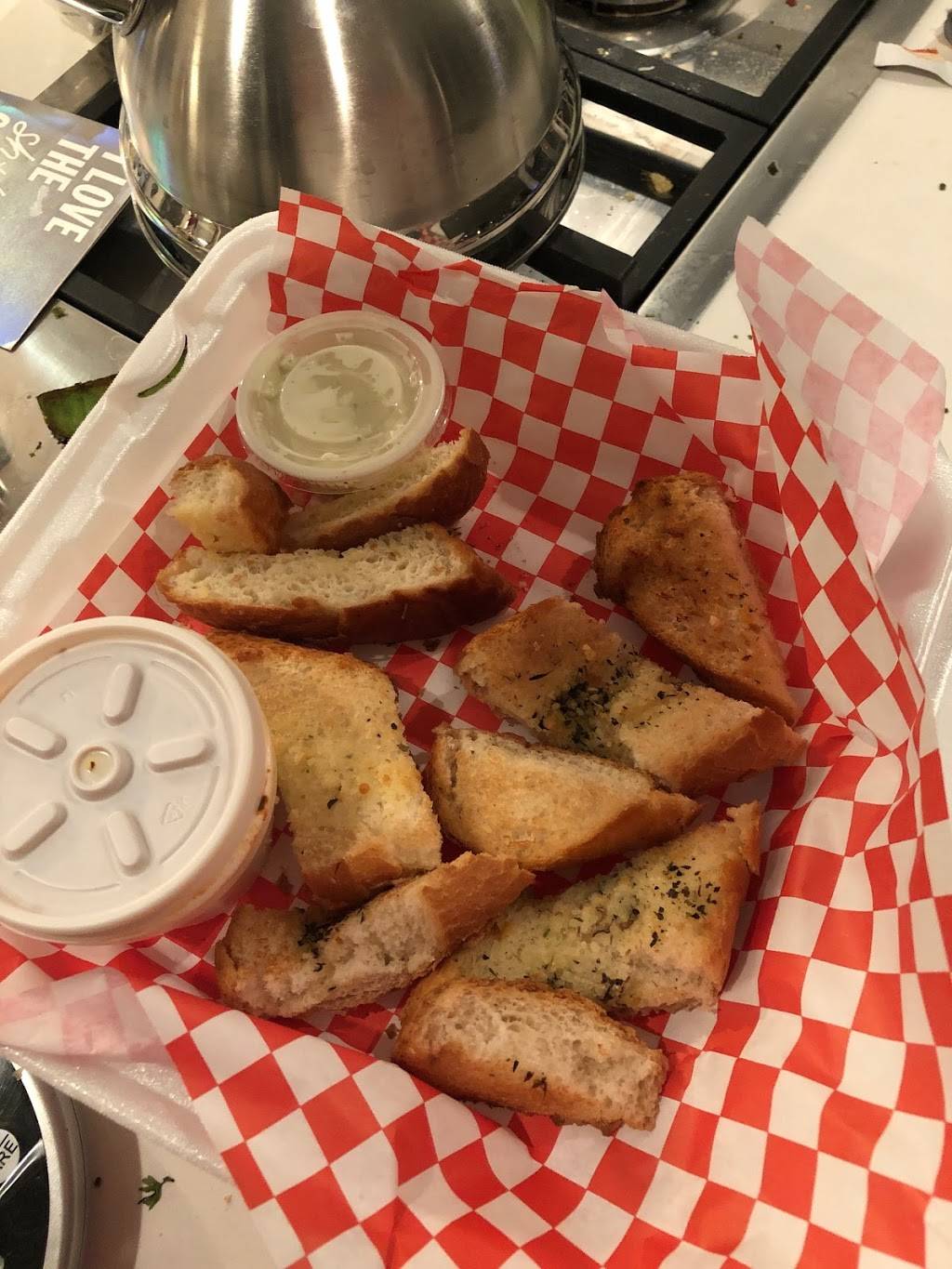 Southside Flying Pizza | restaurant | 2240 Navigation Blvd, Houston, TX 77003, USA | 8327993006 OR +1 832-799-3006