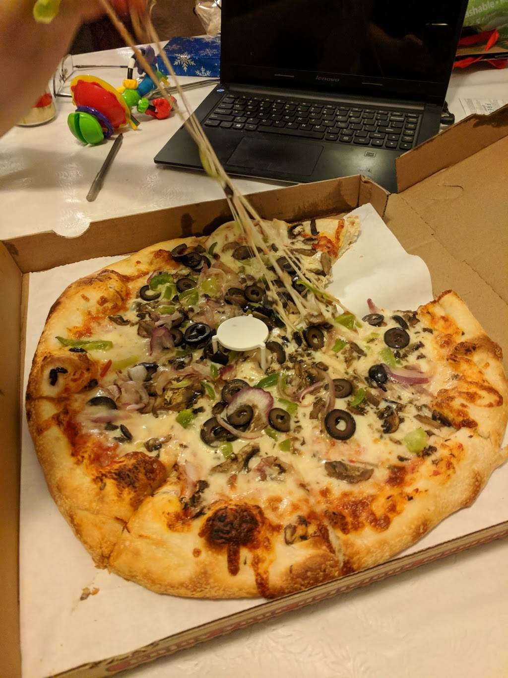 Tonys NY Pizzeria | restaurant | 31 N Lewis Rd, Camarillo, CA 93012, USA | 8054454400 OR +1 805-445-4400