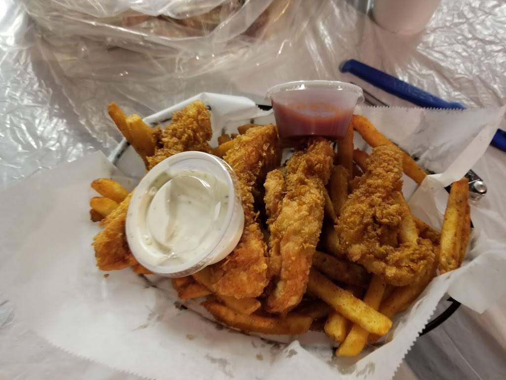 Hot N Juicy Crawfish | restaurant | 116 W Broad St, Falls Church, VA 22046, USA | 7039928700 OR +1 703-992-8700