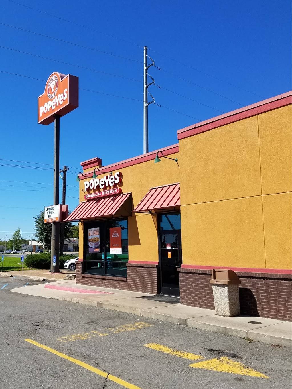 Popeyes Louisiana Kitchen | restaurant | 1910 N Market St, Shreveport, LA 71107, USA | 3186290365 OR +1 318-629-0365