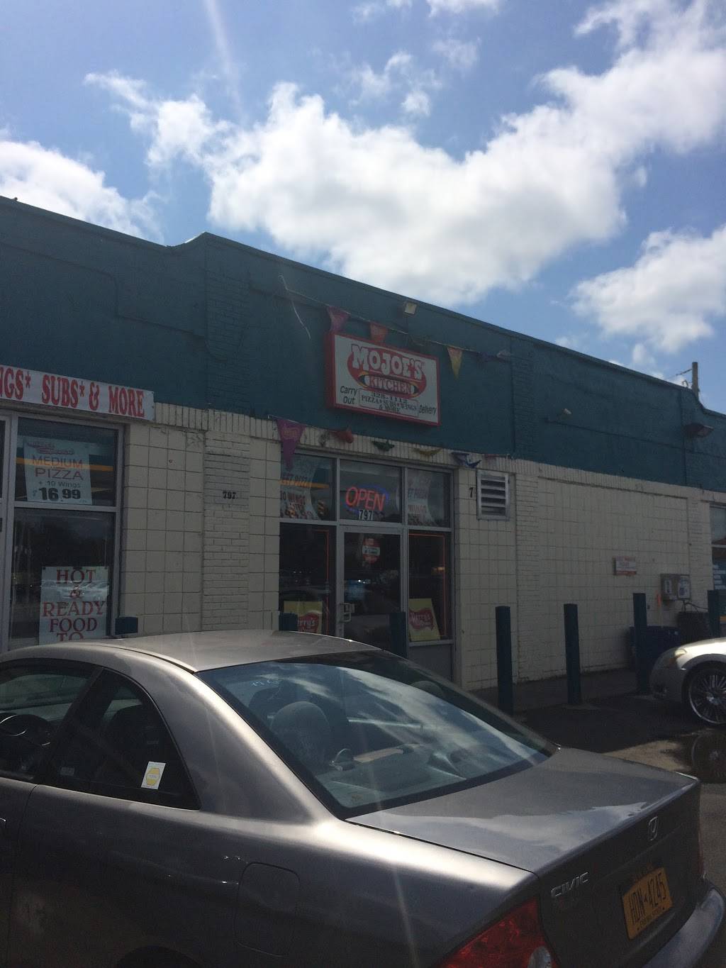 Mojoes Kitchen | restaurant | 797 W Main St, Rochester, NY 14611, USA | 5853281112 OR +1 585-328-1112