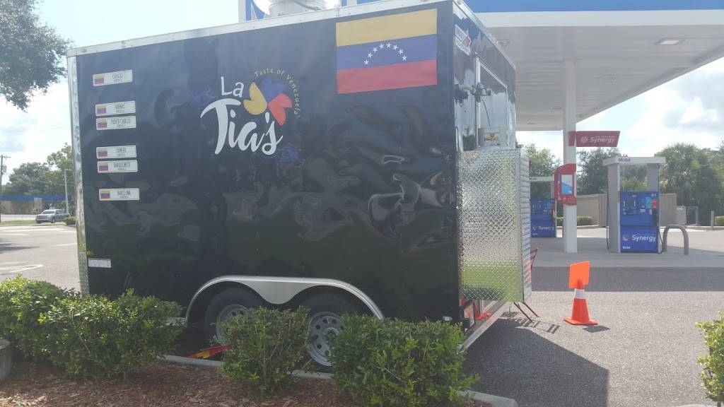 La Tias | restaurant | 101 W Bearss Ave, Tampa, FL 33613, USA | 8132650995 OR +1 813-265-0995