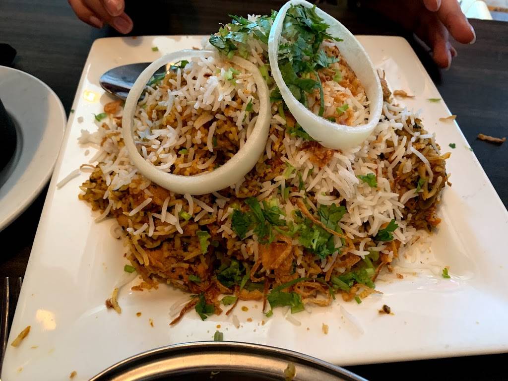 Butter Chicken Factory | restaurant | 556 Parliament St, Toronto, ON M4K 1P6, Canada | 4169647583 OR +1 416-964-7583