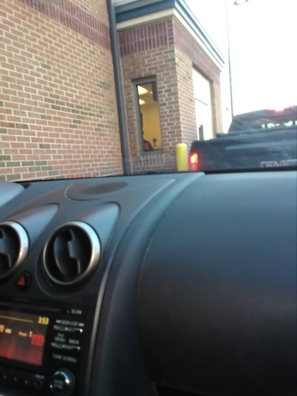 Wendys | restaurant | 60 Towne Square Way, Pittsburgh, PA 15227, USA | 4128848010 OR +1 412-884-8010