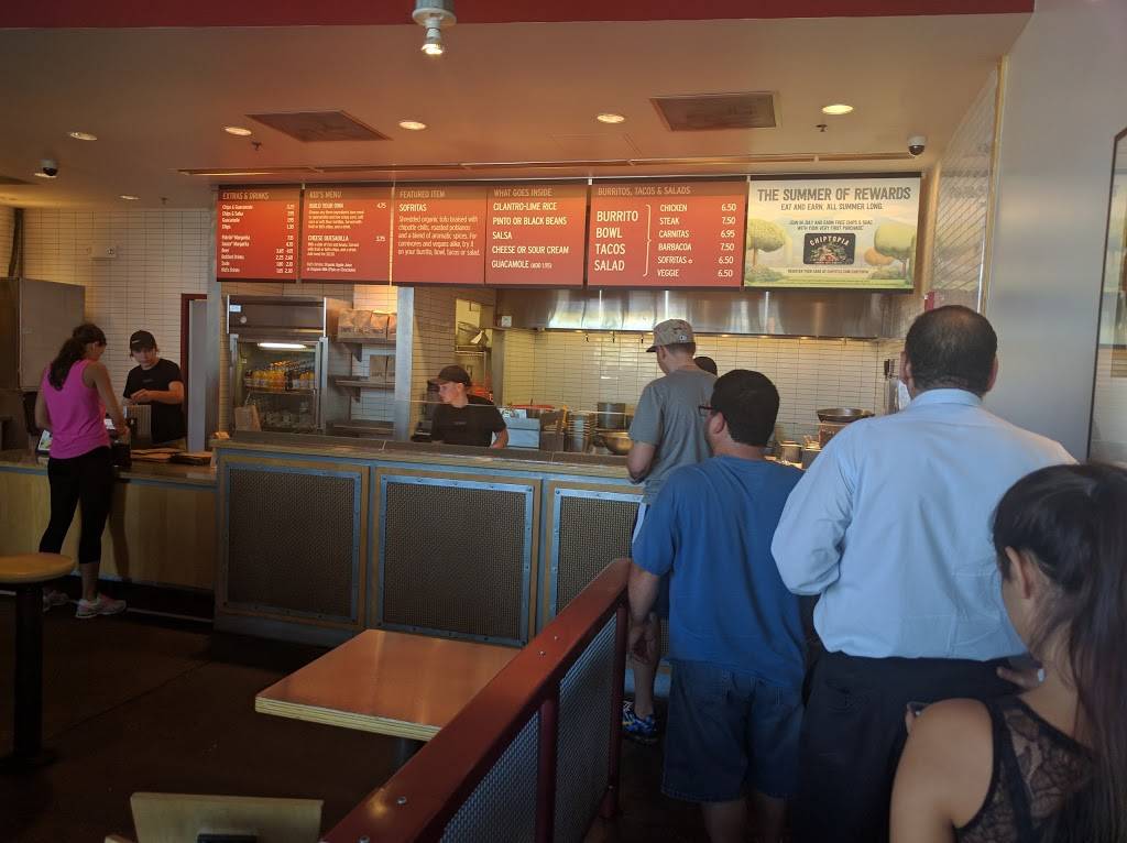 Chipotle Mexican Grill | restaurant | 500 Southpark Center, Strongsville, OH 44136, USA | 4402381673 OR +1 440-238-1673