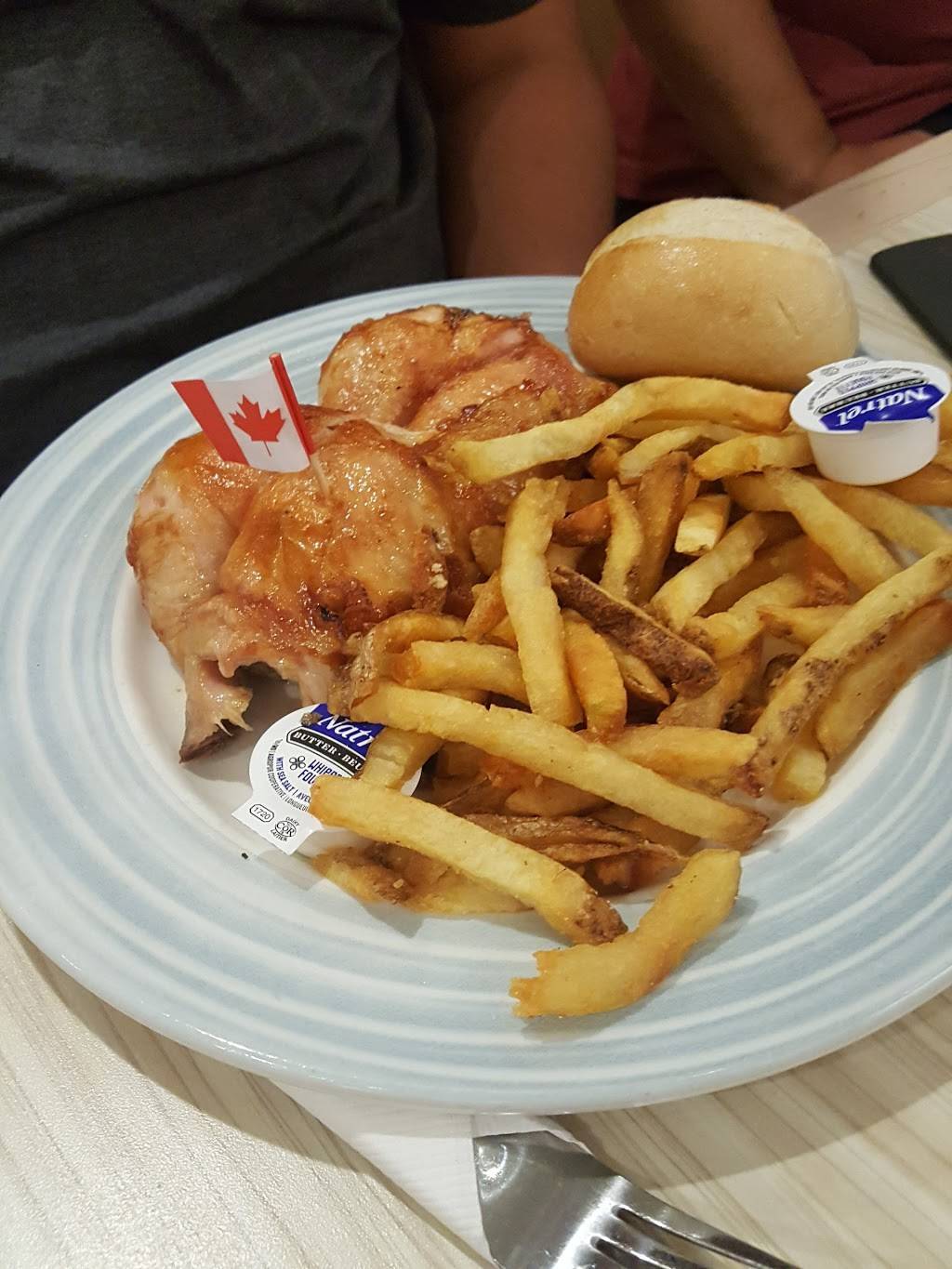 Swiss Chalet | restaurant | 830 Niagara St, Welland, ON L3C 1M3, Canada | 9057354040 OR +1 905-735-4040