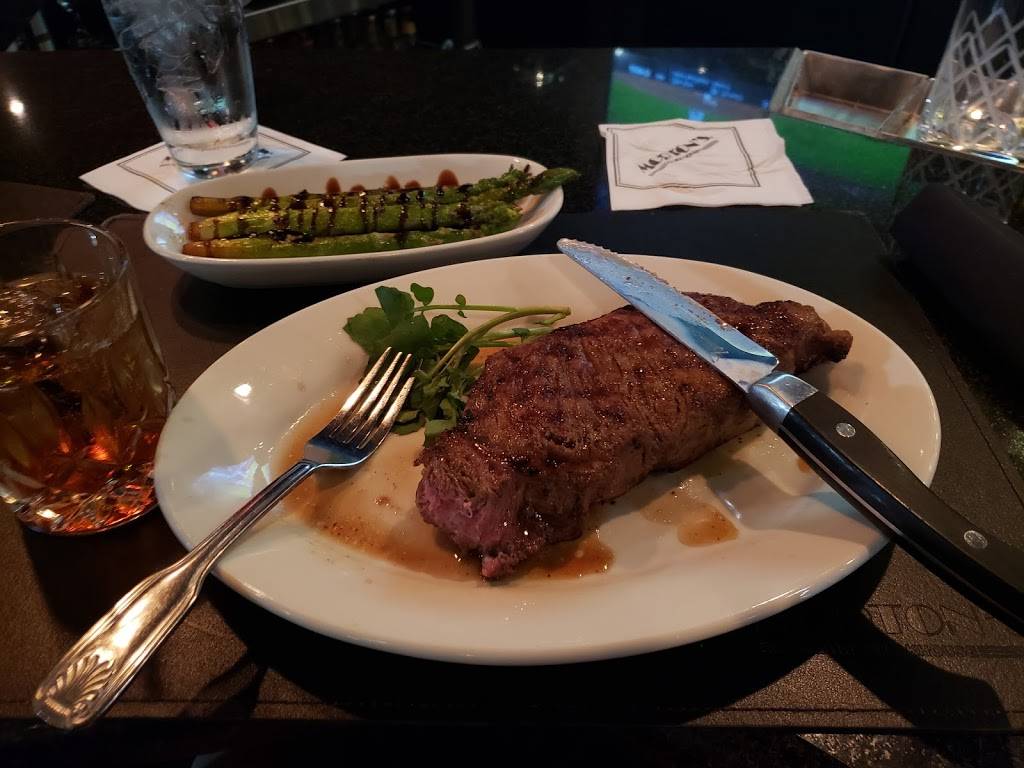 Mortons The Steakhouse | restaurant | 618 Church St, Nashville, TN 37219, USA | 6152594558 OR +1 615-259-4558