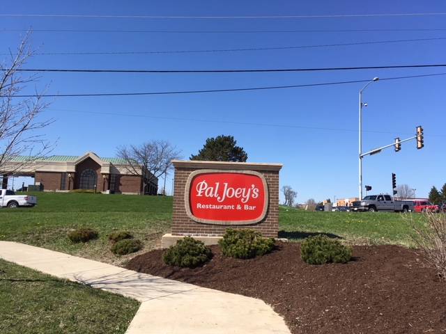 Pal Joeys Restaurant | restaurant | 2030 Main St, Batavia, IL 60510, USA | 6305936600 OR +1 630-593-6600