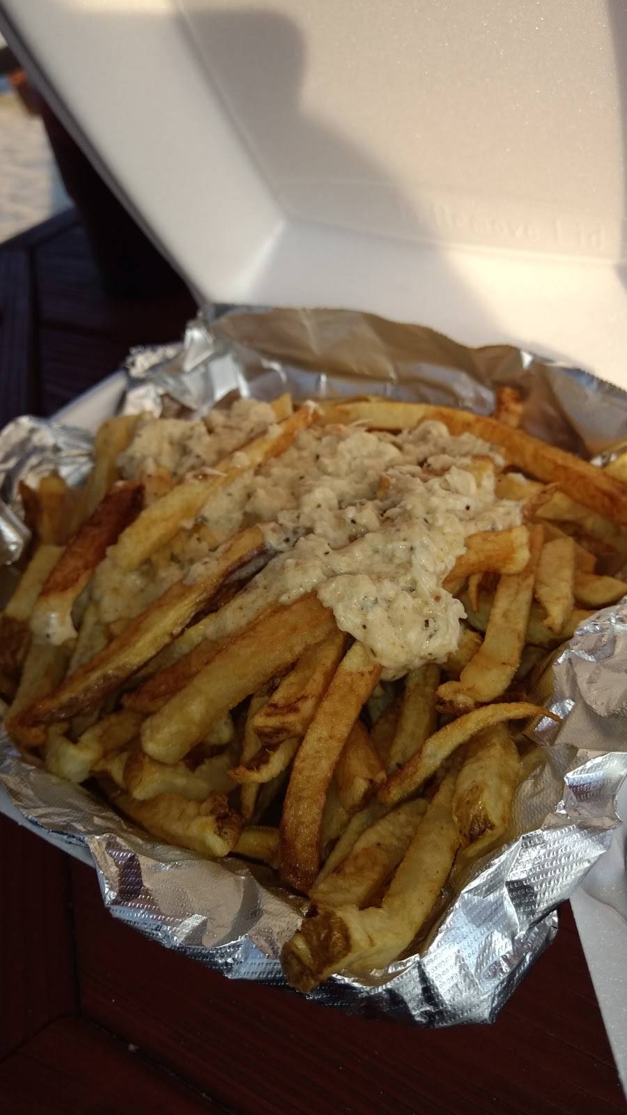 Smokeys | restaurant | 6527 Maddox Blvd, Chincoteague, VA 23336, USA | 7573366425 OR +1 757-336-6425