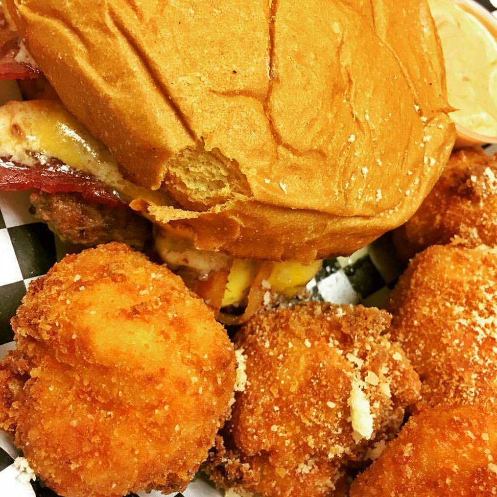 The Star Bar | night club | 21340 Devonshire St, Chatsworth, CA 91311, USA | 8187008023 OR +1 818-700-8023