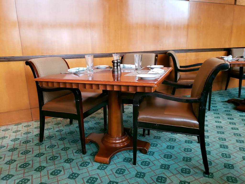 2West | restaurant | 2 West St, New York, NY 10004, USA | 9177902525 OR +1 917-790-2525