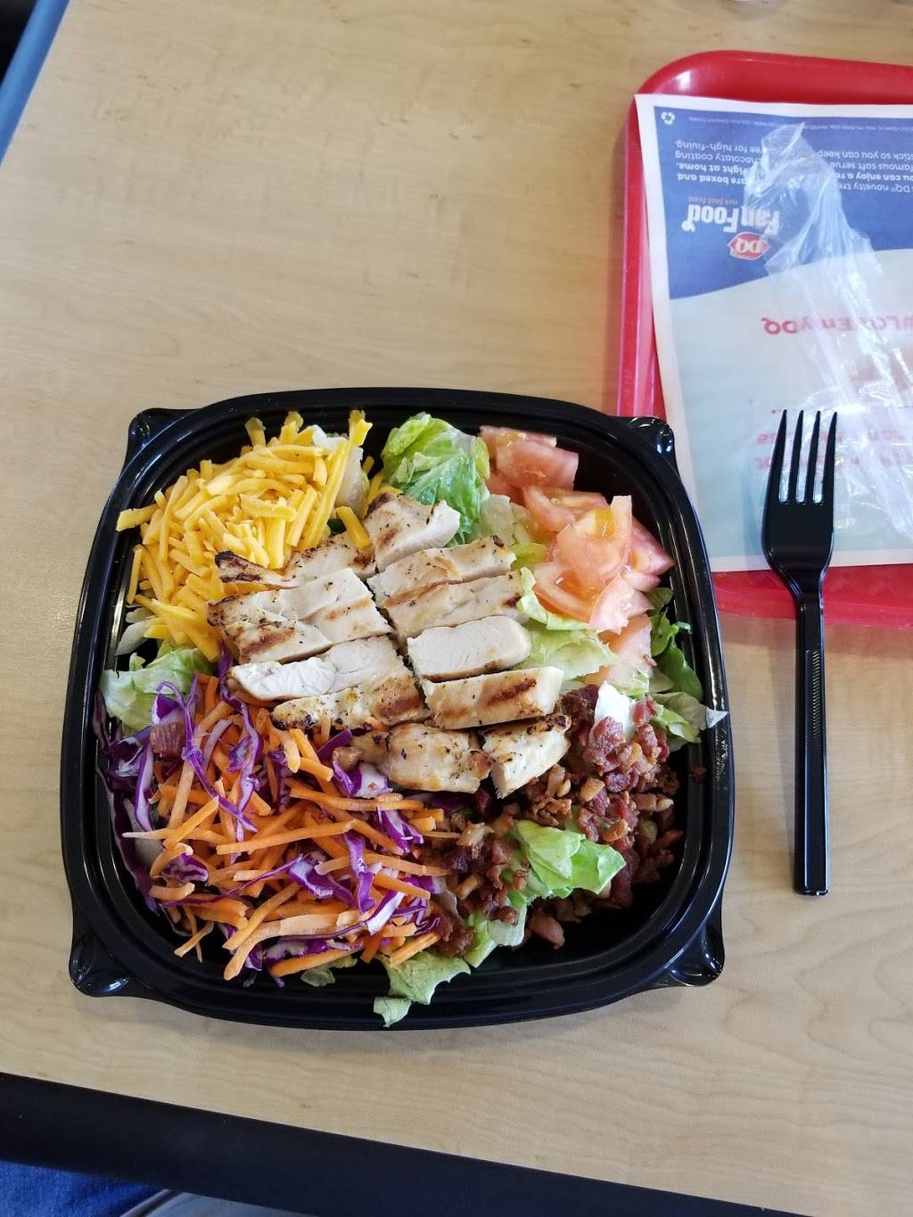 Dairy Queen Grill & Chill | restaurant | 2590 W Old US Hwy 441, Mt Dora, FL 32757, USA | 3523835092 OR +1 352-383-5092