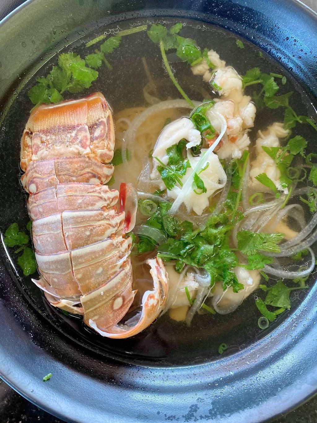 Mito Pho & Sushi | restaurant | 1290 Hollister St #106, San Diego, CA 92154, USA | 8582943483 OR +1 858-294-3483