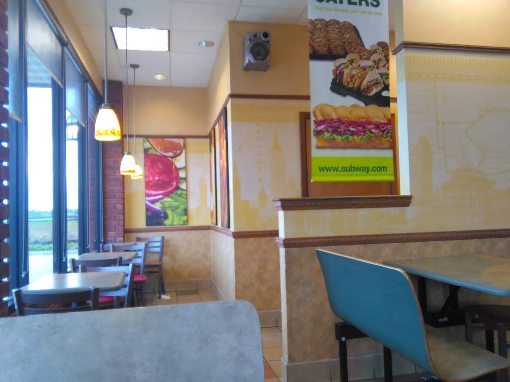 Subway | restaurant | 4601 US-31, Calera, AL 35040, USA | 2056686459 OR +1 205-668-6459