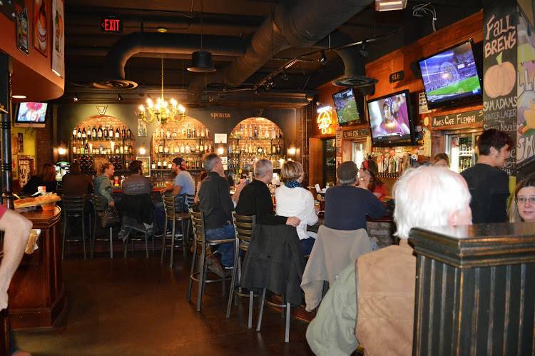 Mellow Mushroom | meal takeaway | 317 Main St #100, Franklin, TN 37064, USA | 6156280181 OR +1 615-628-0181