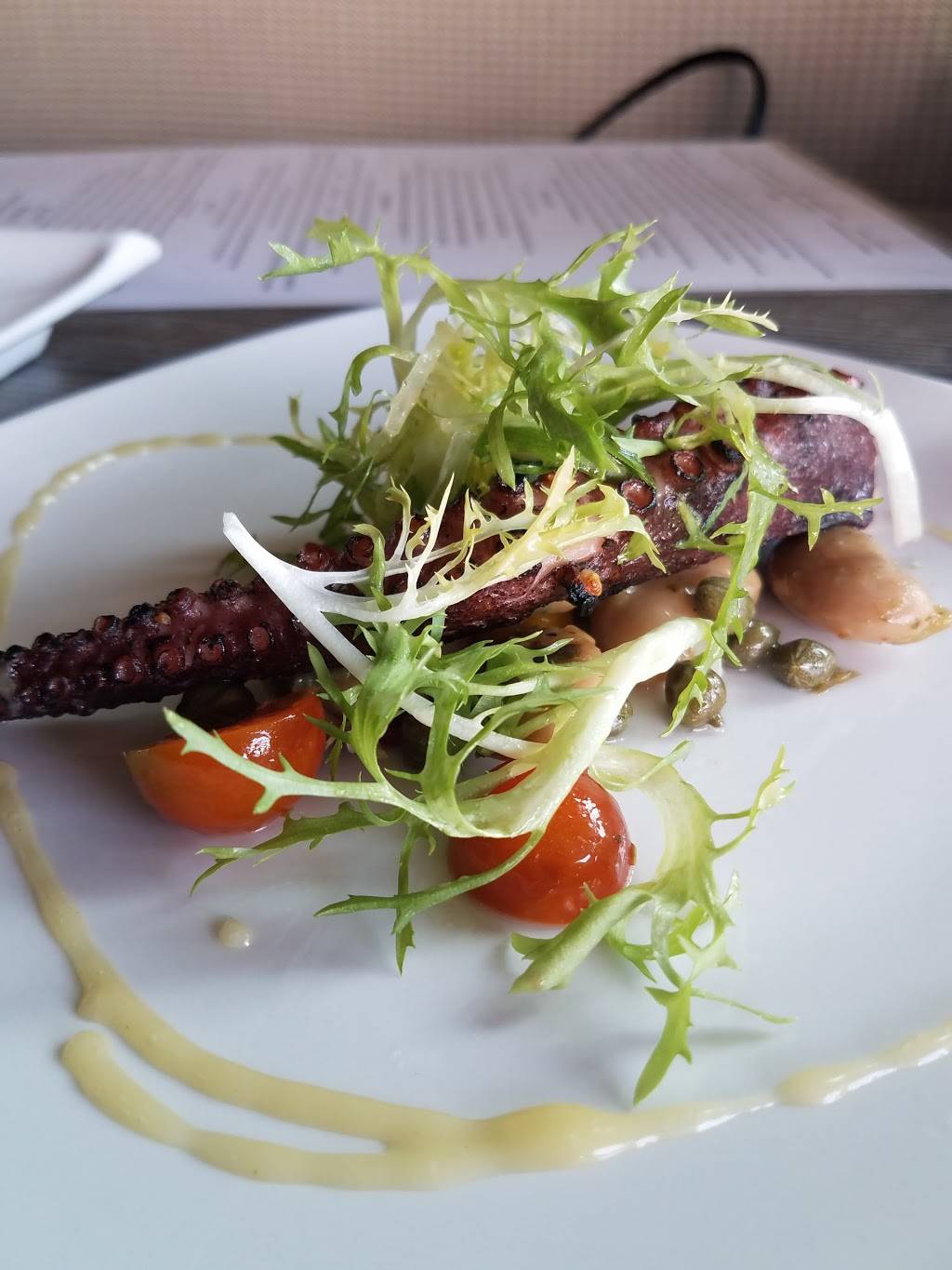 Farm & Vine American Bistro | restaurant | 248 Lorton Ave, Burlingame, CA 94010, USA | 6504457256 OR +1 650-445-7256