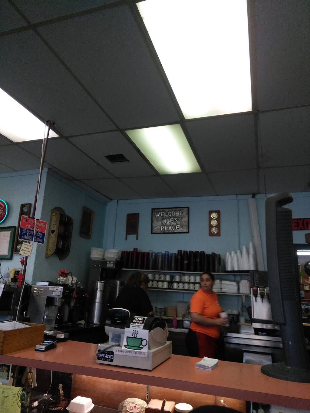 Moes Place | restaurant | 5012 N MacArthur Blvd, Warr Acres, OK 73122, USA | 4054957030 OR +1 405-495-7030