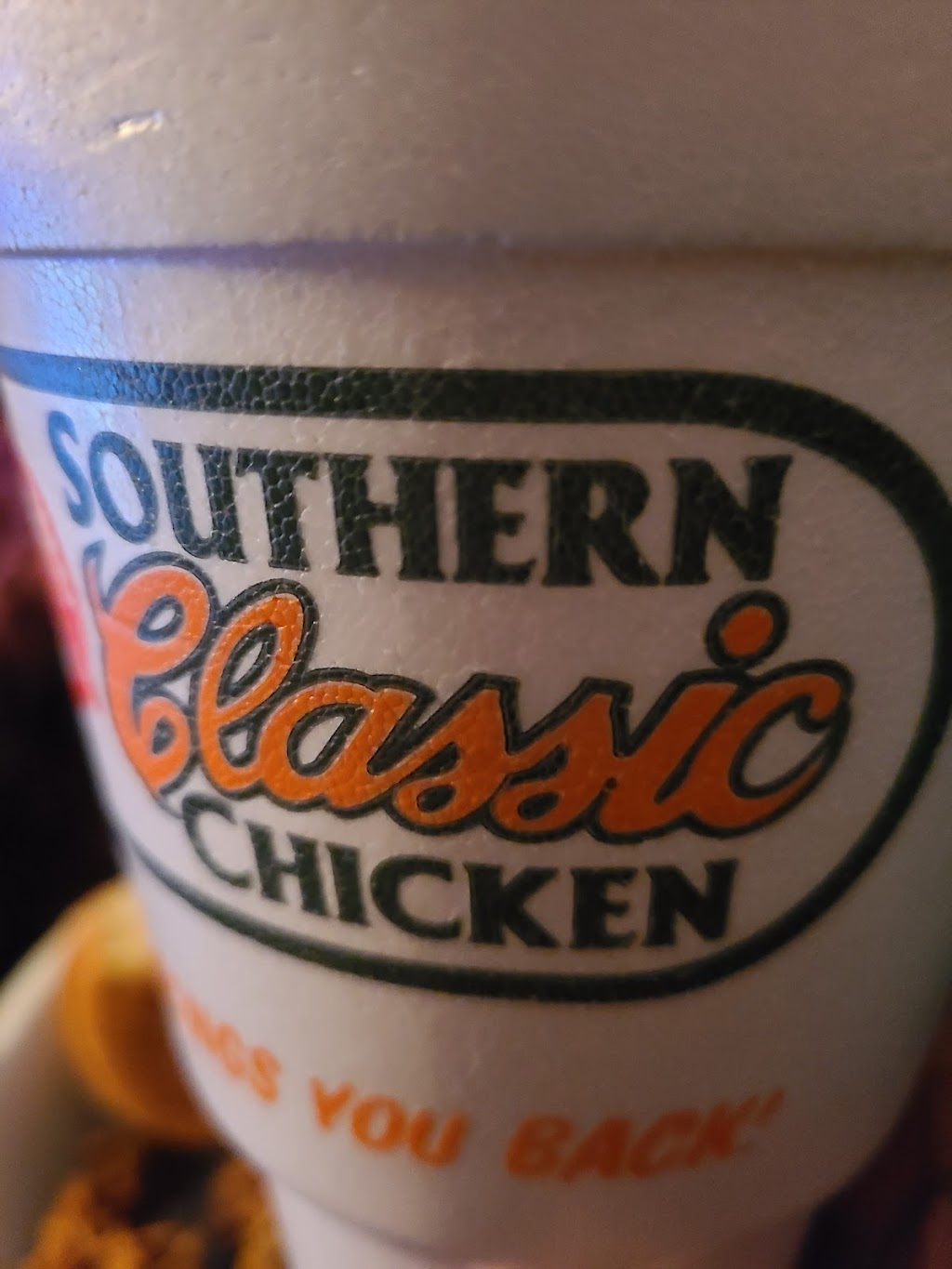 Southern Classic Chicken | meal takeaway | 1317 Winnsboro Road, Monroe, LA 71202, USA | 3183256625 OR +1 318-325-6625