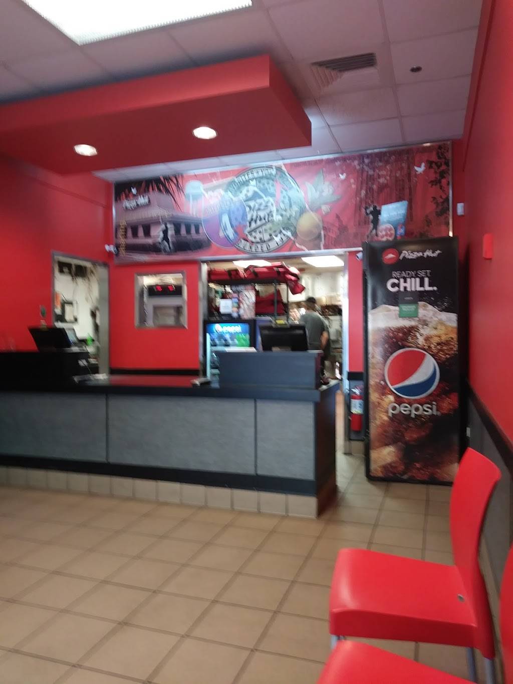 Pizza Hut | meal takeaway | 2435 S Orange Ave, Orlando, FL 32806, USA | 4074252442 OR +1 407-425-2442