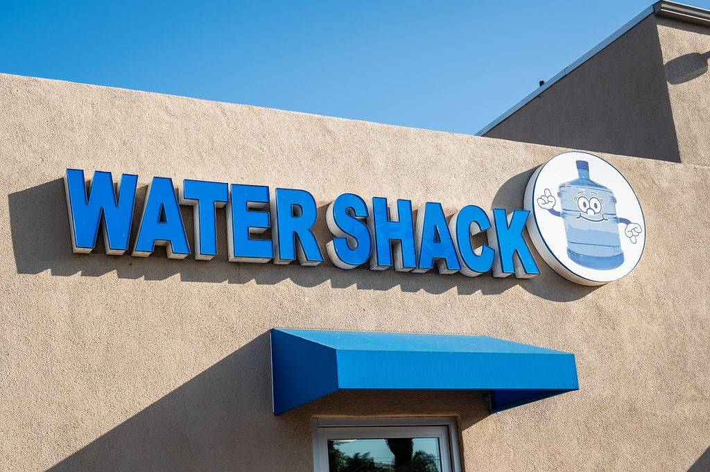 Water Shack | restaurant | 807 N Santa Fe Ave, Vista, CA 92084, USA | 7609411192 OR +1 760-941-1192