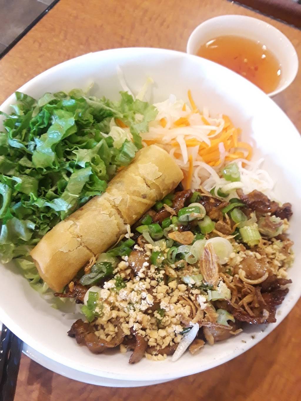 Pho Kevin | restaurant | 3439 Fort Meade Rd, Laurel, MD 20724, USA | 3014983230 OR +1 301-498-3230