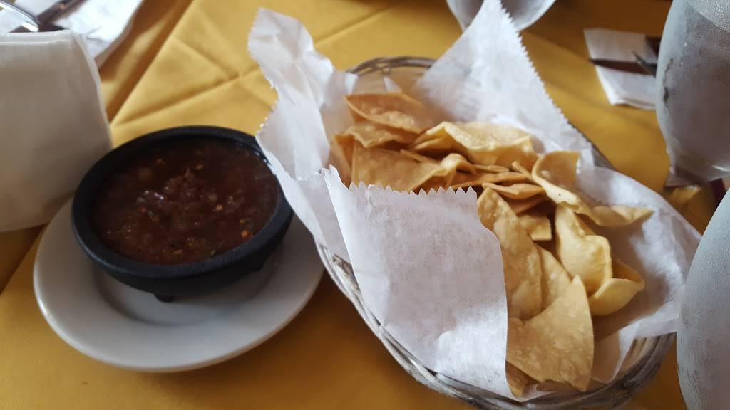 El Mariachi Restaurant | restaurant | 289 Hamilton St #291, Albany, NY 12210, USA | 5184327580 OR +1 518-432-7580