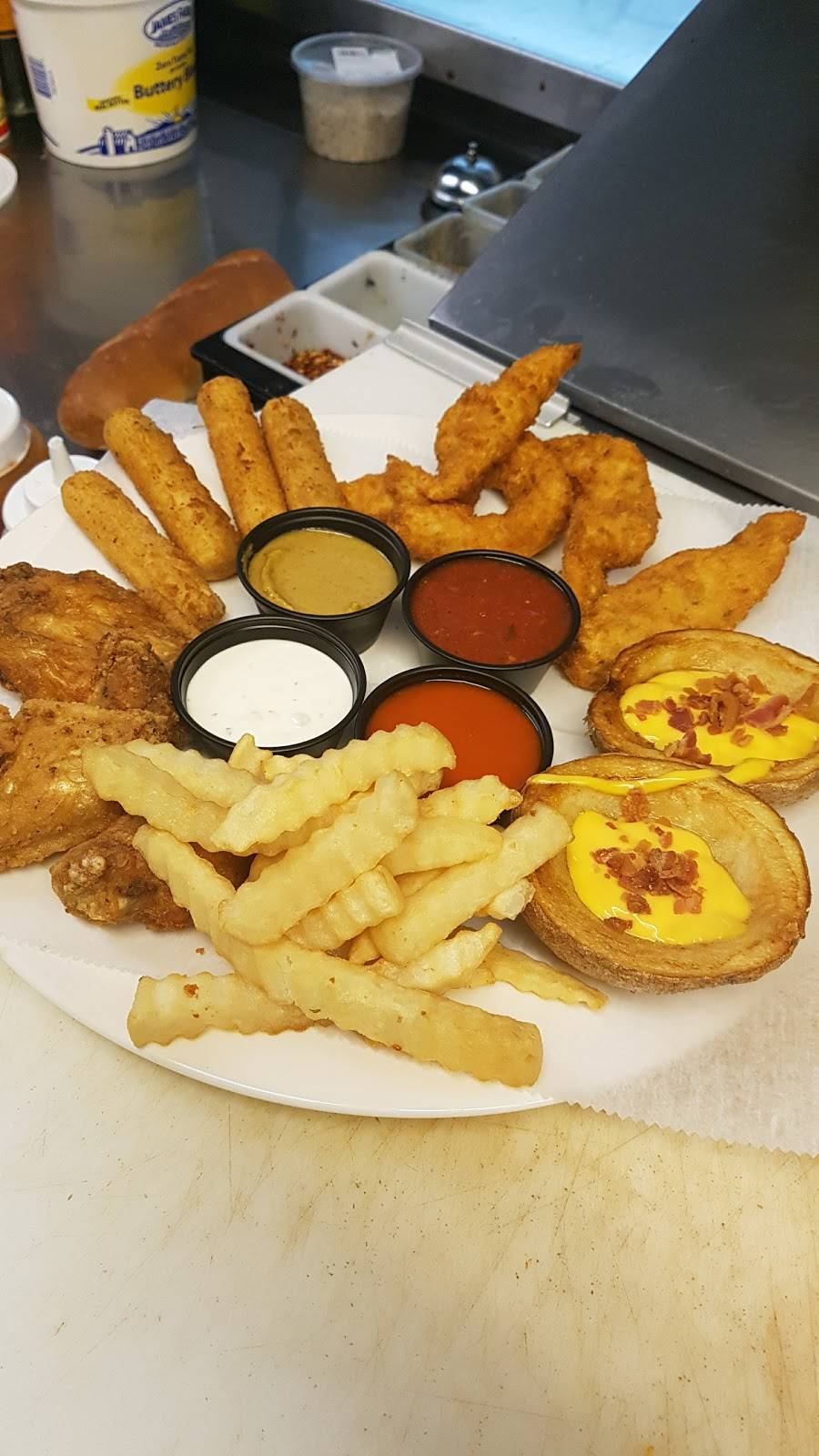 Avenue Steak House: ASH Bar & Grill | restaurant | 140 Bloomfield Ave, Bloomfield, NJ 07003, USA | 9734290695 OR +1 973-429-0695