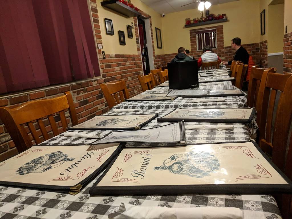 Rossinis | restaurant | 62 W High St, East Hampton, CT 06424, USA | 8602671106 OR +1 860-267-1106