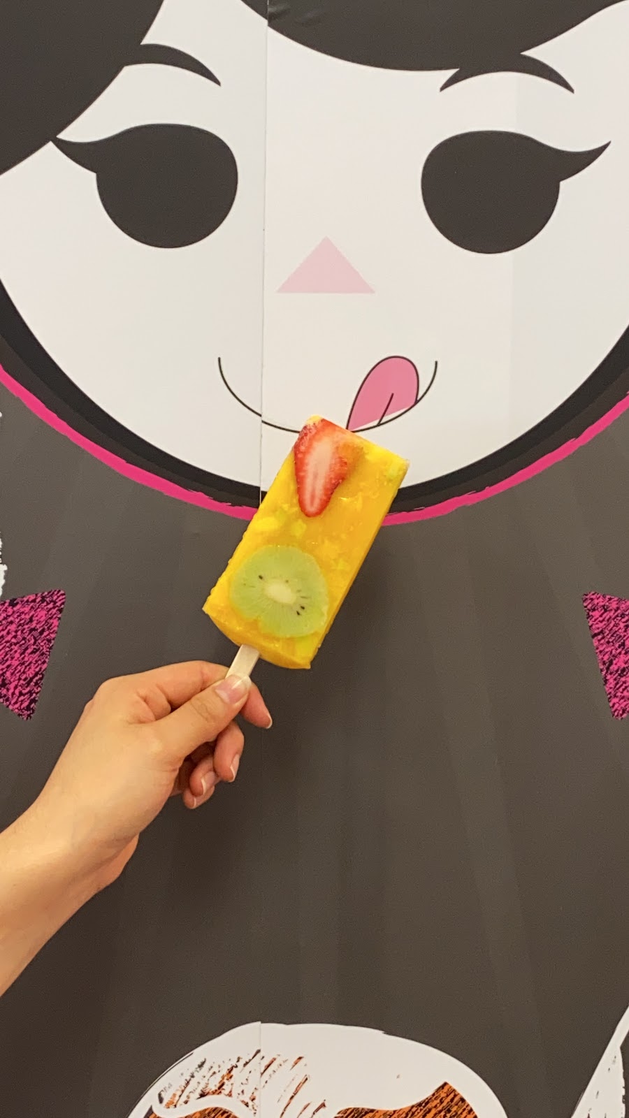 Michoacana Pedir de Boca Berry | restaurant | 3049 South Fwy, Fort Worth, TX 76104, USA | 6822234623 OR +1 682-223-4623