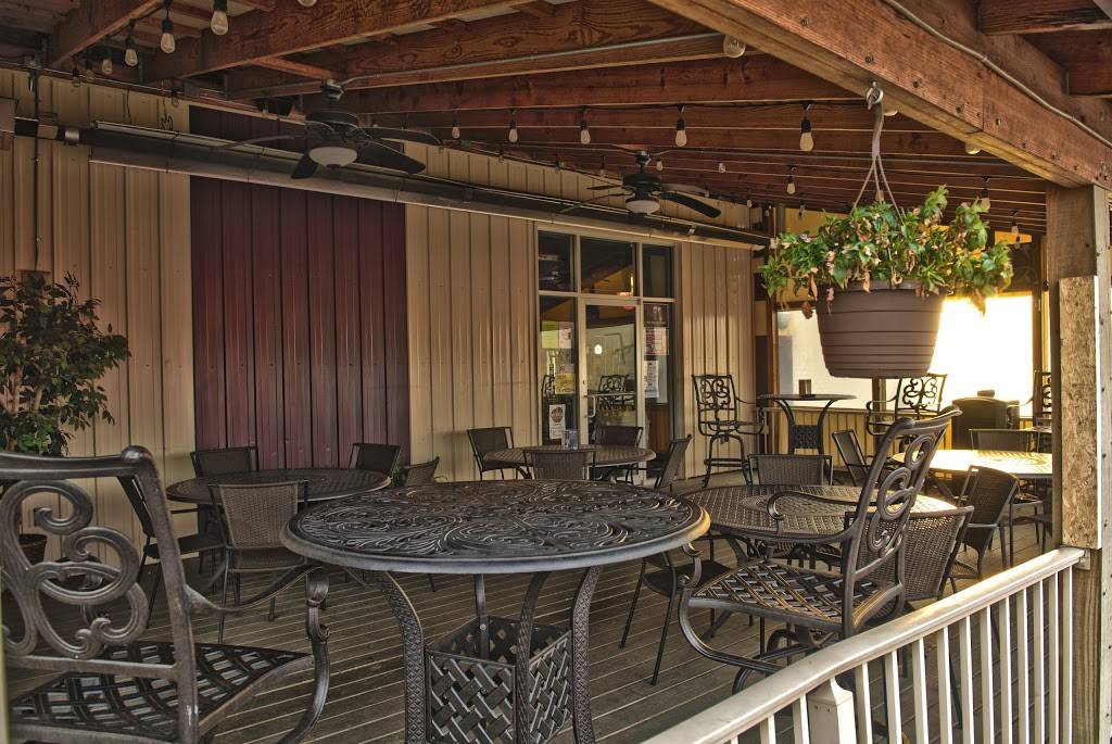 Bowl Haven Lanes | restaurant | 3003 Washington Ave, Alton, IL 62002, USA | 6184652695 OR +1 618-465-2695