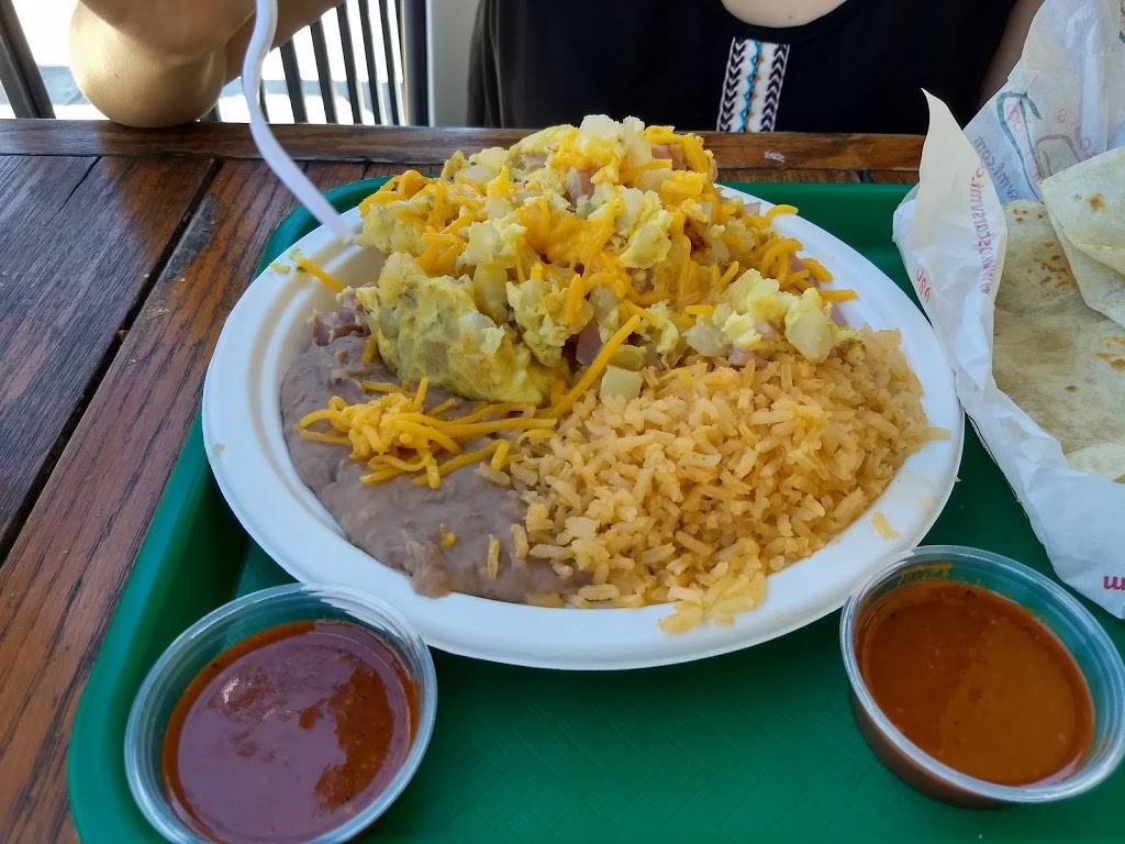 Oscars Very Mexican Food | restaurant | 3061 Freeport Blvd, Sacramento, CA 95818, USA | 9164438309 OR +1 916-443-8309