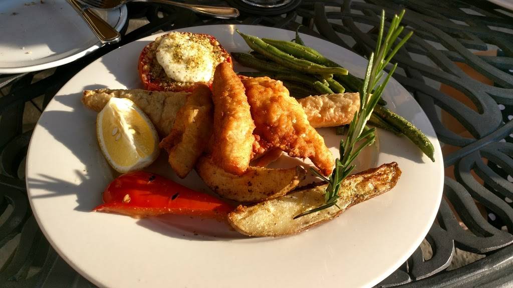 Rossinis | restaurant | 634 Grand Ave E, Chatham, ON N7L 1X6, Canada | 5193522920 OR +1 519-352-2920