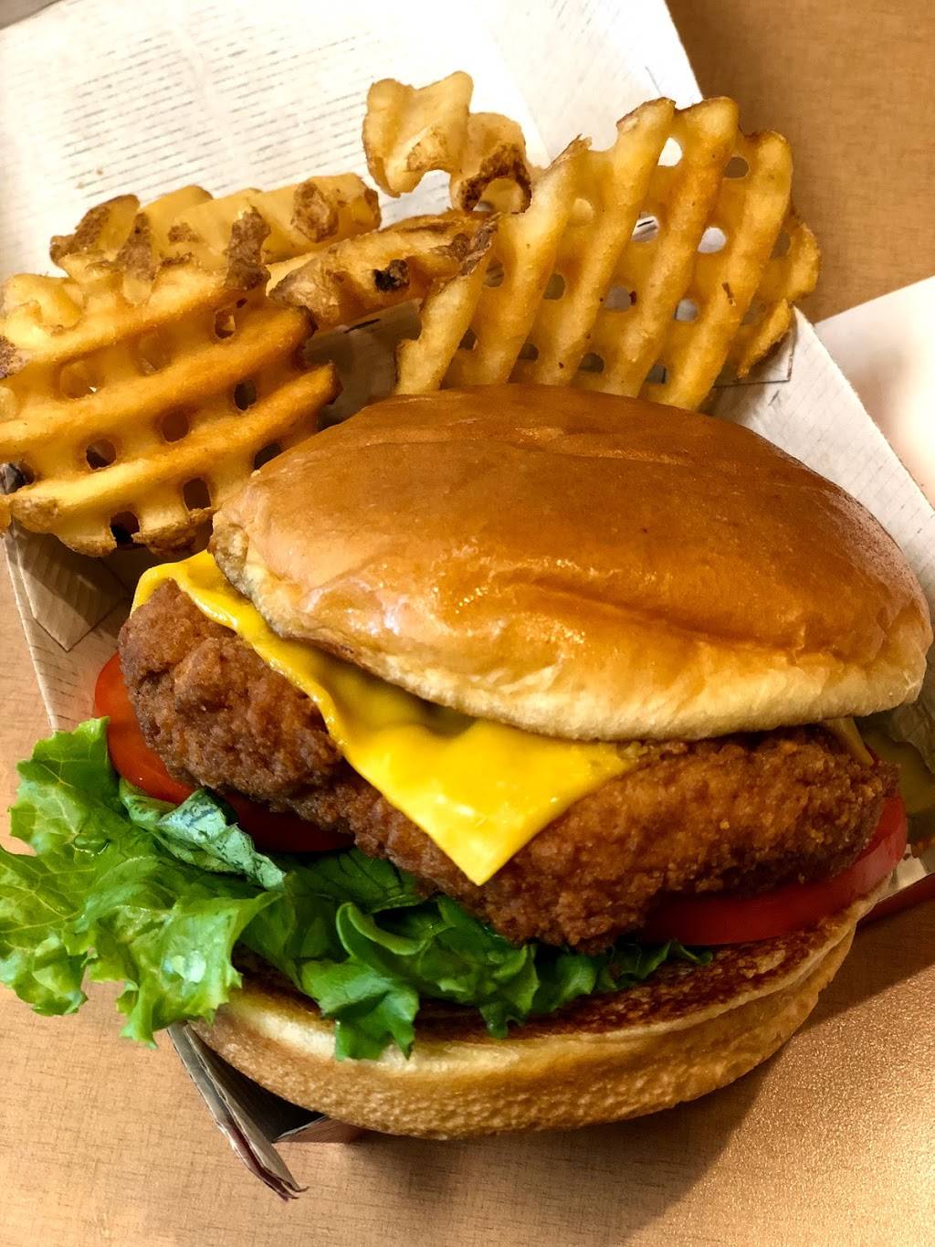 Chick-fil-A | restaurant | 1750 Travis Blvd, Fairfield, CA 94533, USA | 7074219631 OR +1 707-421-9631