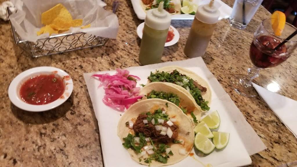 Mi Pueblo King | restaurant | 601 S Main St, King, NC 27021, USA | 3369837750 OR +1 336-983-7750