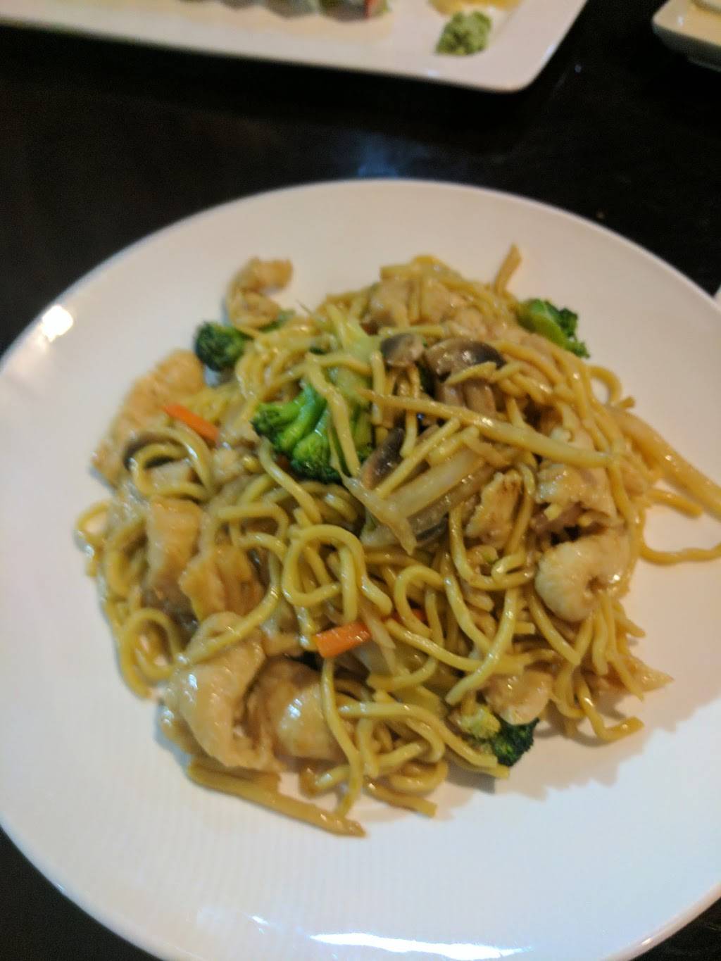 Hanami Express | restaurant | 1520 S Raccoon Rd, Austintown, OH 44515, USA | 3307938888 OR +1 330-793-8888