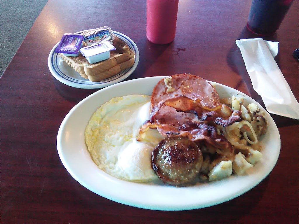 Ciscos Restaurant | restaurant | 6565 Caroline St, Milton, FL 32570, USA | 8506238033 OR +1 850-623-8033