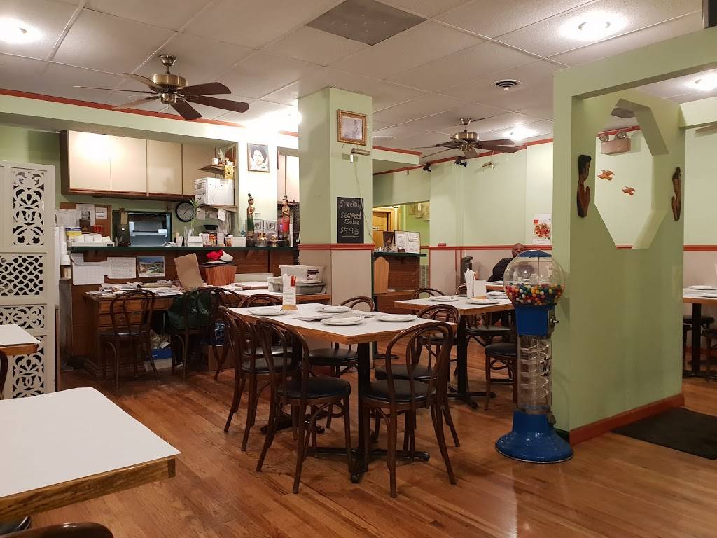 Siam Thai Cuisine | restaurant | 1639 E 55th St, Chicago, IL 60637, USA | 7733249296 OR +1 773-324-9296