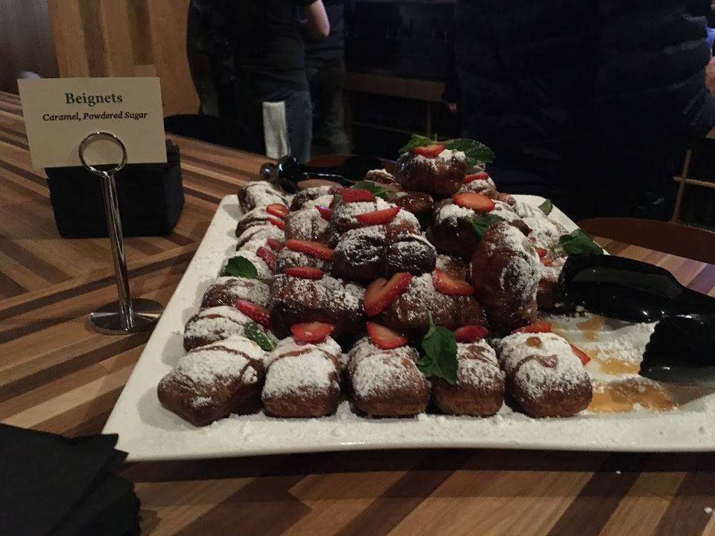 Barlows Public House | restaurant | 801 Waterfront Way, Vancouver, WA 98660, USA | 3607192043 OR +1 360-719-2043