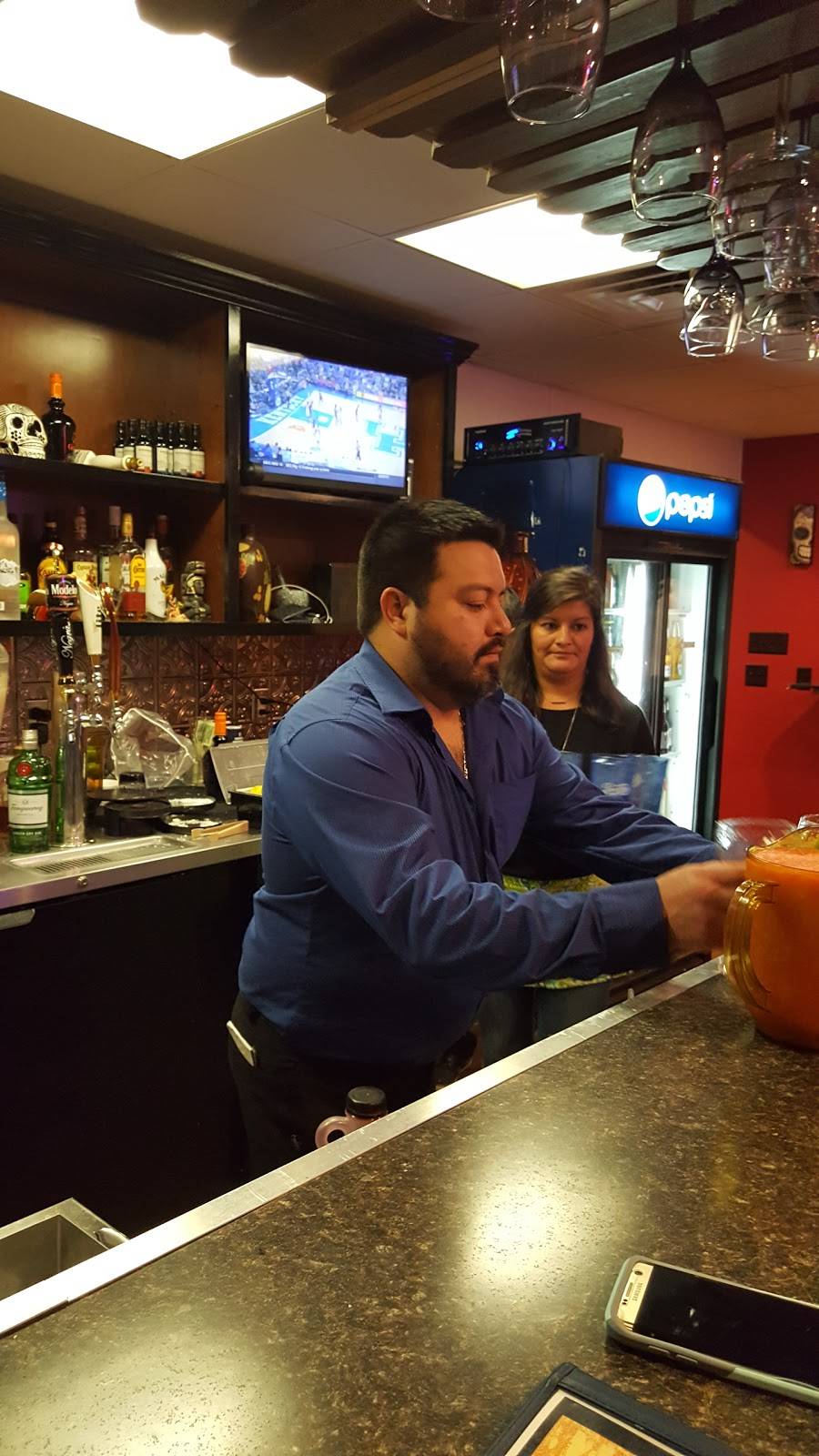 Guajillos Cocina Mexicana | restaurant | 434 E Wooster St c, Bowling Green, OH 43402, USA | 4198064866 OR +1 419-806-4866