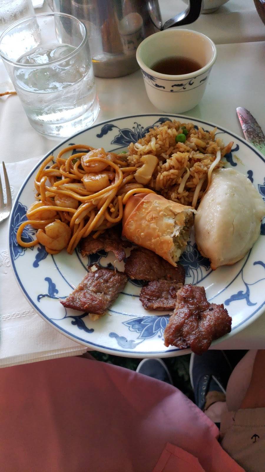 Hong Kong Cafe | restaurant | 12 Maple St, Danvers, MA 01923, USA | 9787399188 OR +1 978-739-9188