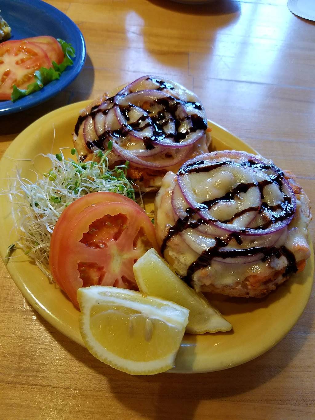 Colophon Cafe | restaurant | 1208 11th St, Bellingham, WA 98225, USA | 3606470092 OR +1 360-647-0092