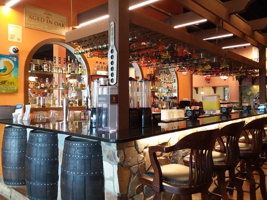 La Mesa Mexican Restaurant | restaurant | 15825 W Maple Rd #102, Omaha, NE 68116, USA | 4025576130 OR +1 402-557-6130