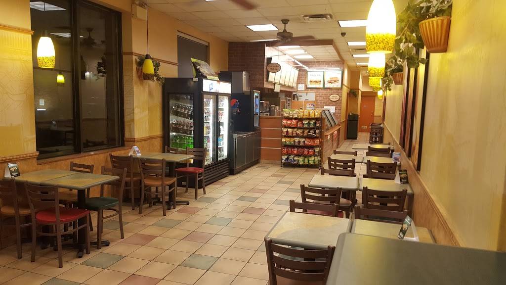 Subway | restaurant | 936 Dixon Rd, Etobicoke, ON M9W 1J9, Canada | 4166790808 OR +1 416-679-0808