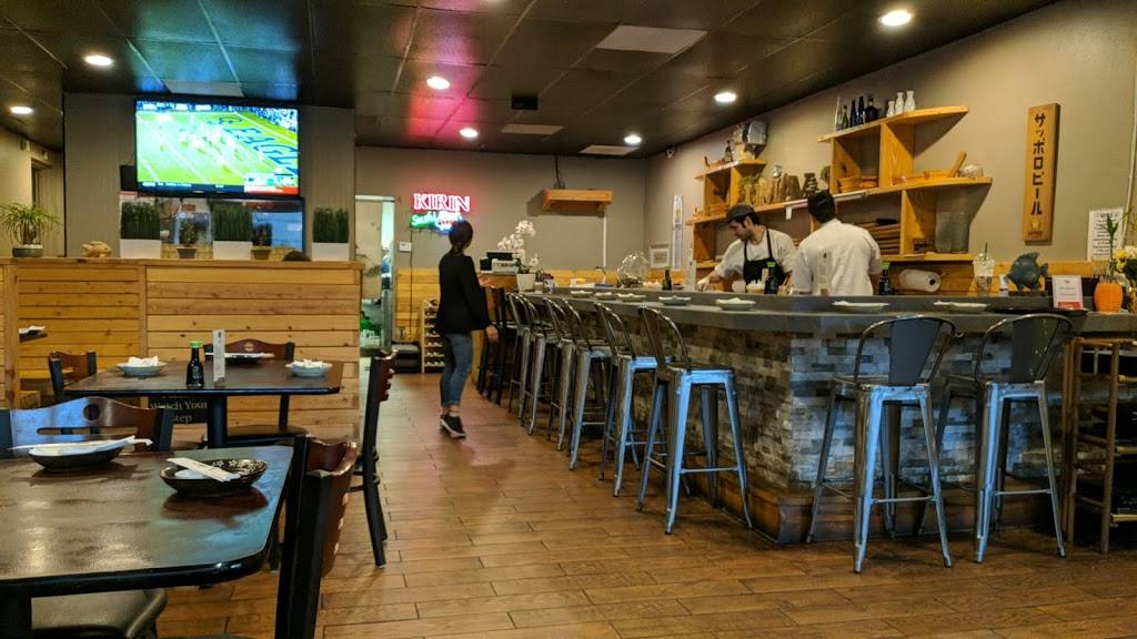 Umami Sushi | restaurant | 700 N LBJ Dr Ste. 105, San Marcos, TX 78666, USA | 5126677903 OR +1 512-667-7903