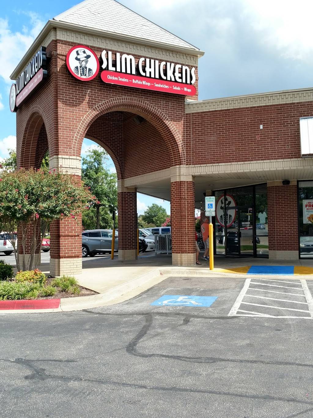 Slim Chickens | restaurant | 637 E Joyce Blvd #20a, Fayetteville, AR 72703, USA | 4792874593 OR +1 479-287-4593