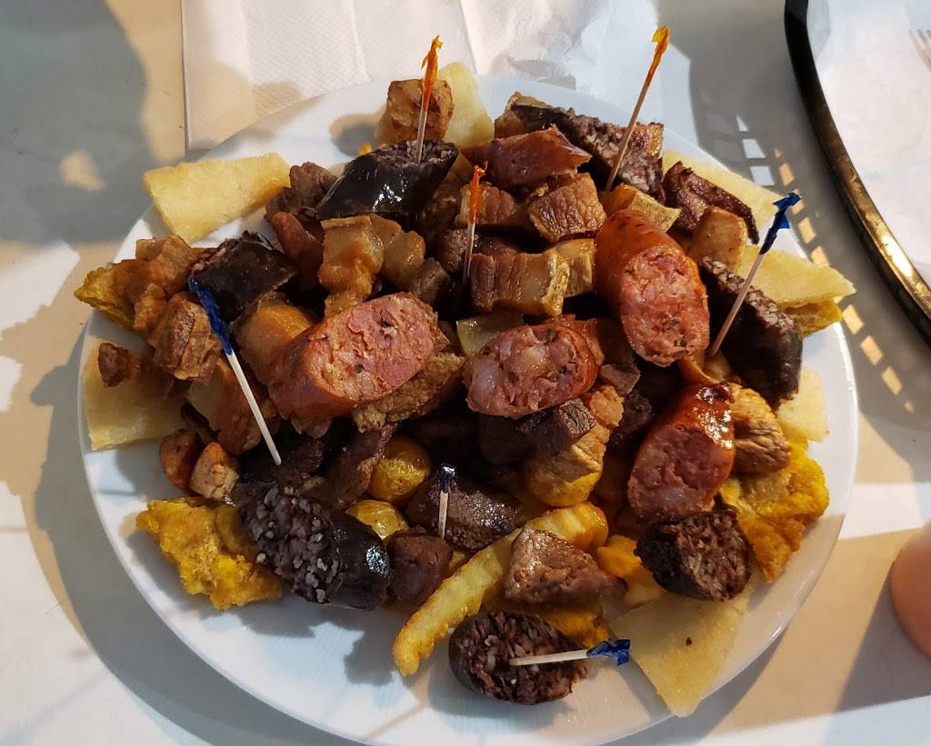 Los Pinchos | restaurant | 1940 Hollywood Blvd, Hollywood, FL 33020, USA | 9549263336 OR +1 954-926-3336