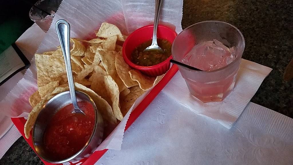 Magdalenas Bar & Grille | restaurant | 1955 W Alexis Rd, Toledo, OH 43613, USA | 4197202155 OR +1 419-720-2155