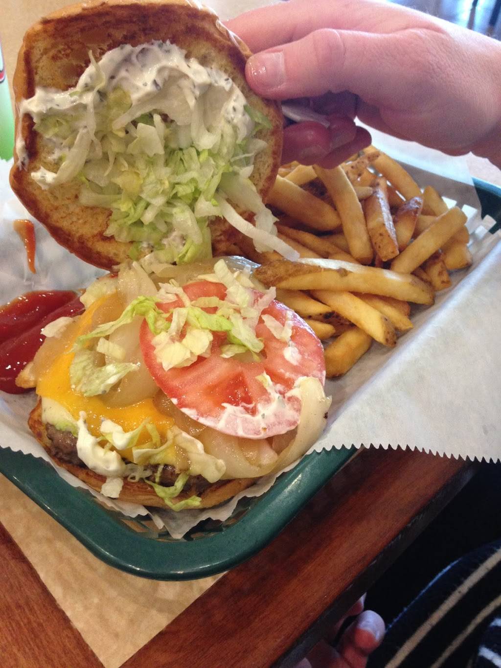 The Burger Place | restaurant | 220 South 6th St #215, Minneapolis, MN 55402, USA | 6123381213 OR +1 612-338-1213