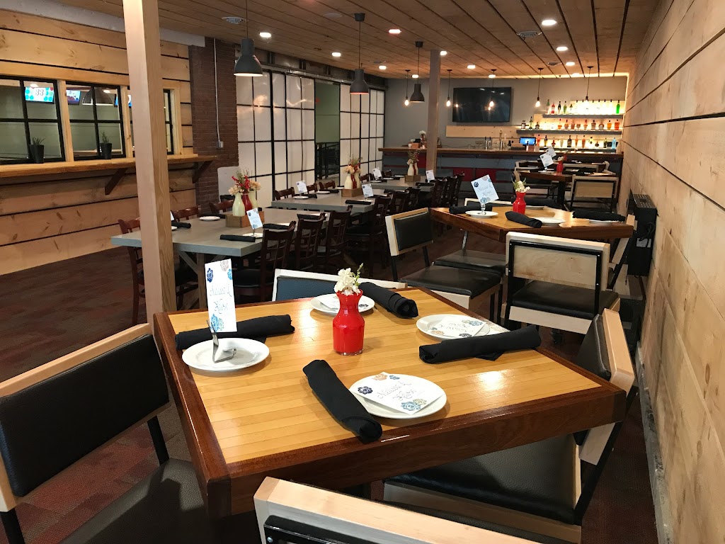 33 Elmwood | restaurant | 33 Elmwood Ave, Westbrook, ME 04092, USA | 2075367061 OR +1 207-536-7061