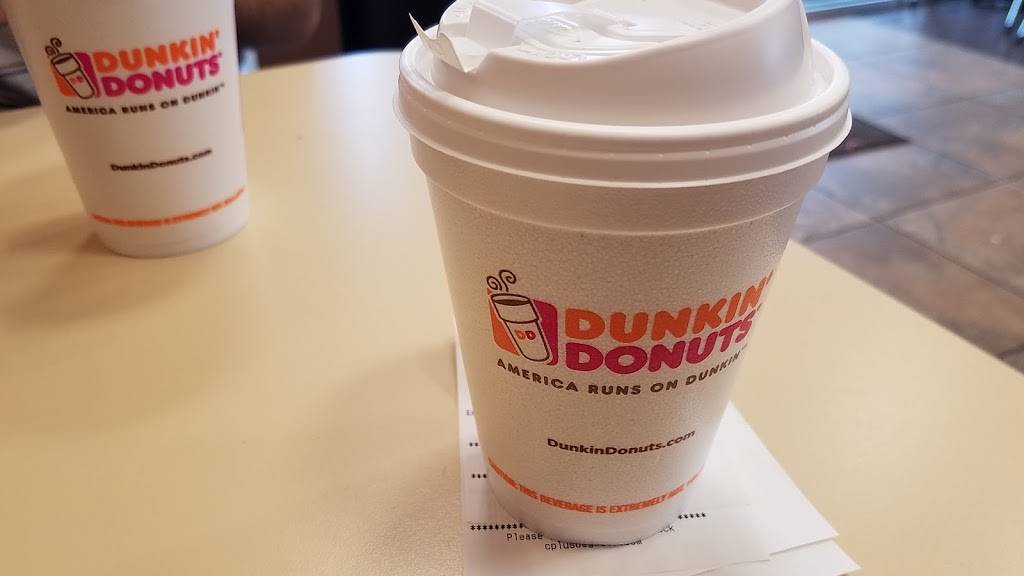 Dunkin | cafe | 12713 Braemar Village Pz, Bristow, VA 20136, USA | 7033352908 OR +1 703-335-2908